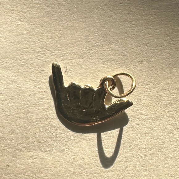 Shaka hang loose 14k gold charm vintage antique estate jewelry - Picture 4 of 6